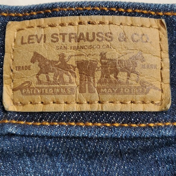 Levi's Low boot cut 545 blue jeans women's size 6 mid to darkish wash great cond - Picture 6 of 16